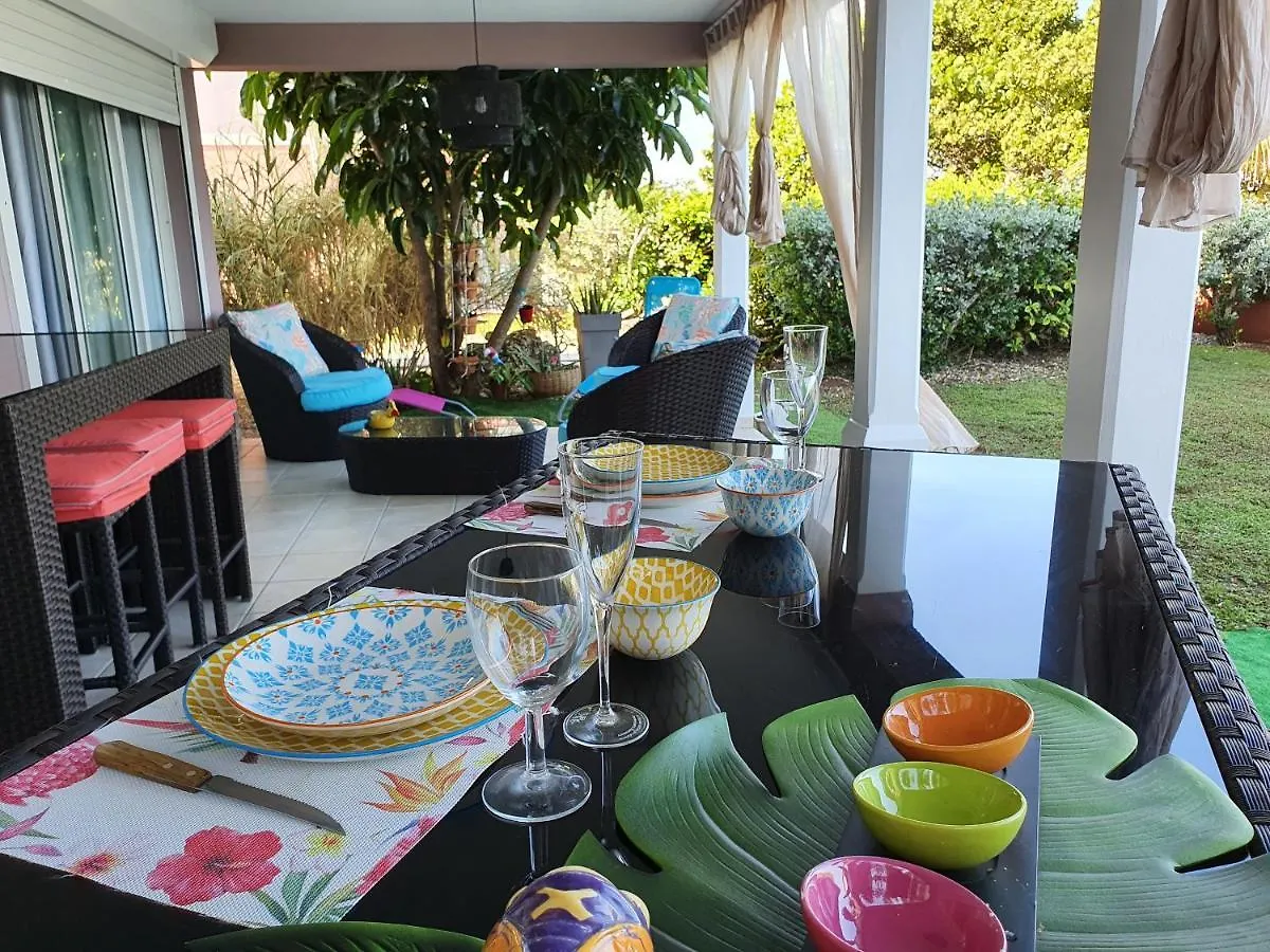 Villa Dans Lo Le Moule 0*,  Guadeloupe